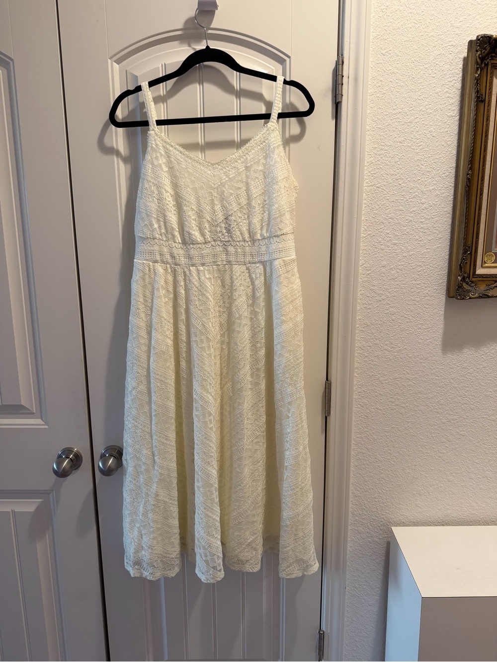 torrid Cream Lace Maxi Dress with Spaghetti Straps